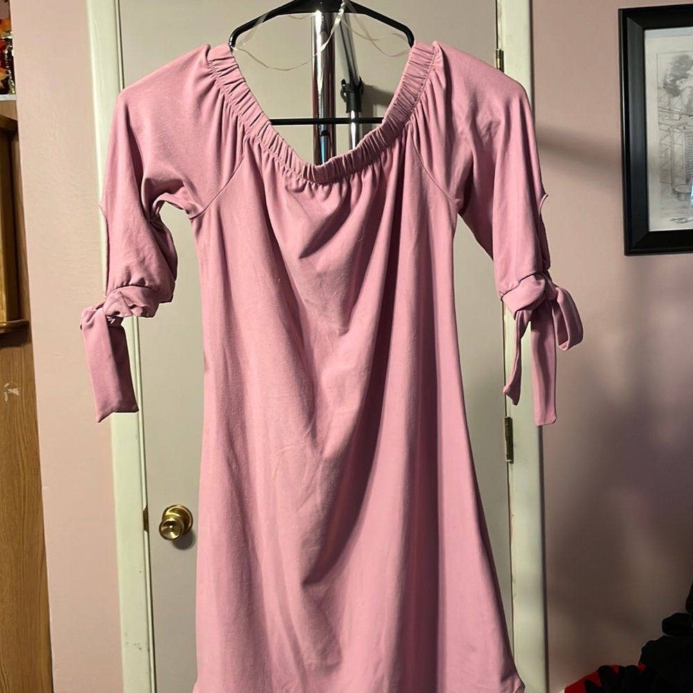 Size small pink dress